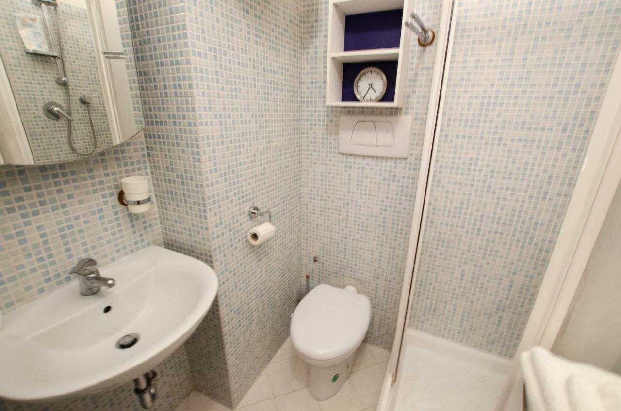 Cozy Central Studio - Porta Romana Appartement Milaan Buitenkant foto